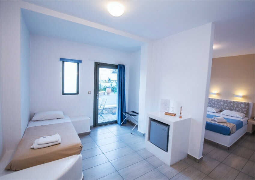 Room2